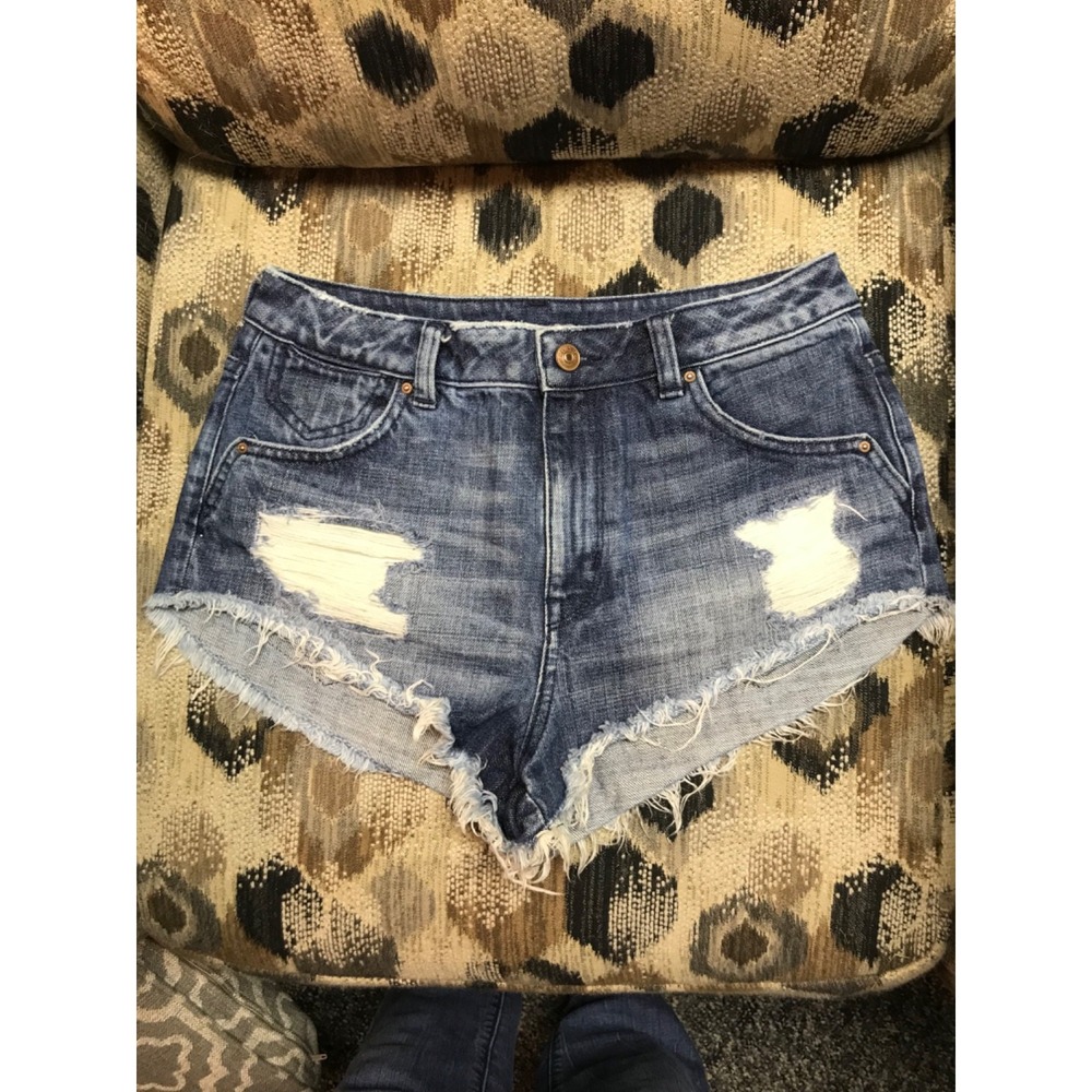 Divided By H&M Disney Shorts Sz‎ 6